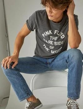 Lucky Brand | Lucky Brand Men's Pink Floyd Dark Side Of The Moon Graphic Tee,商家Premium Outlets,价格¥123