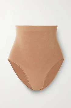 SKIMS | Seamless Sculpt 塑形中腰三角裤（颜色：ochre）,商家NET-A-PORTER,价格¥118