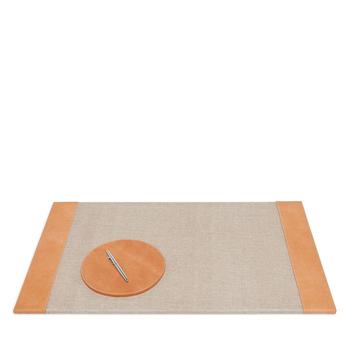 商品Pigeon & Poodle | Leon Camel Full Grain Leather Desk Blotter & Round Mouse Pad Set,商家Bloomingdale's,价格¥1718图片