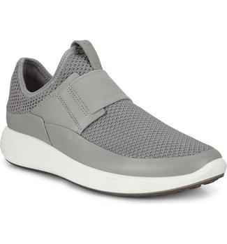 product Soft 7 Runner Slip-On Sneaker image