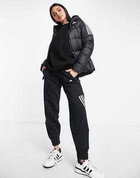 阿迪达斯外套, Adidas | adidas Outdoor down hooded puffer jacket with three stripes in black商品图片 5折起