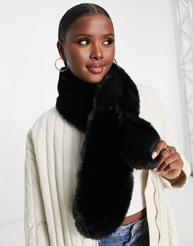 商品Threadbare Fitness | Threadbare Ski faux fur scarf in black,商家ASOS,价格¥123图片