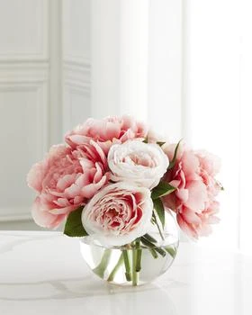 John Richard | Pink Passion Floral Arrangement,商家Neiman Marcus,价格¥3712