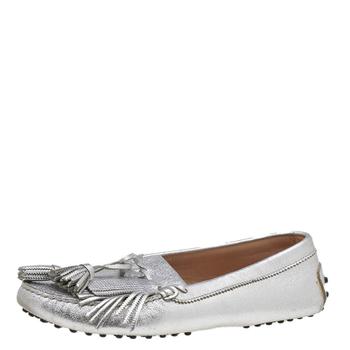 [二手商品] Tod's | Tod's Silver Leather Tassel Bow And Fringe Slip On Loafers Size 39商品图片,满1件减$100, 满减