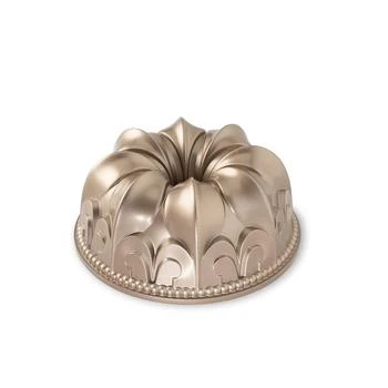 Nordic Ware | Fleur De Lis Bundt Pan,商家Macy's,价格¥360