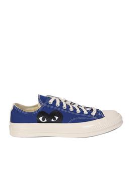 Comme des Garcons | COMME DES GARÇONS PLAY CONVERSE CHUCK TAYLOR LOW SNEAKERS BY COMME DES GARÃ§ONS. ICONIC MODERN AND VERSATILE MOTIF商品图片,7.3折