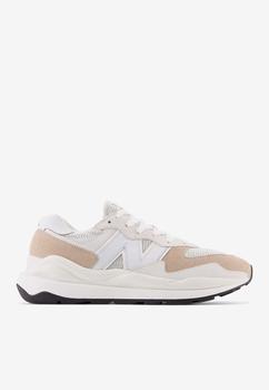 New Balance | 57/40 Low-Top Sneakers in Nimbus Cloud with Mindful Gray and Black商品图片,