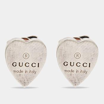 推荐Gucci Sterling Silver Heart Stud Earrings商品