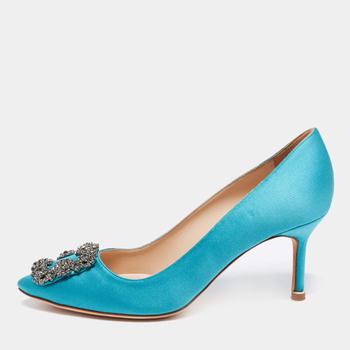 Manolo Blahnik直邮, [二手商品] Manolo Blahnik | Manolo Blahnik Aqua Blue Satin Crystal Embellished Hangisi Pointed Toe Pumps Size 37.5商品图片 8.2折, 满1件减$100, 满减