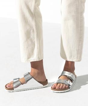 推荐Arizona Soft Footbed Natural Leather Slide in Metallic Silver商品