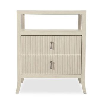 商品Bernhardt | East Hampton 2 Drawer Nightstand,商家Bloomingdale's,价格¥10018图片
