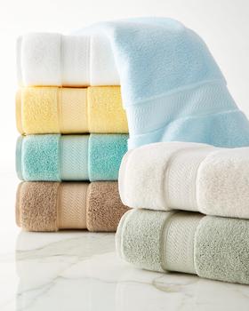 商品Sferra | Rima Bath Towel,商家Neiman Marcus,价格¥489图片