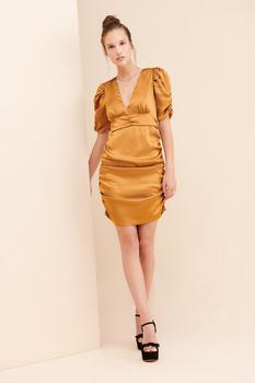 yee si是什么牌子, 4SI3NNA | 4SI3NNA Going For Gold Mini Dress商品图片 2.3折×额外9.5折, 额外九五折