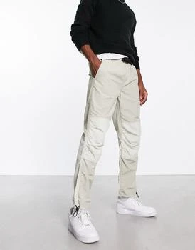 推荐Timberland DWR Trail joggers in light grey商品