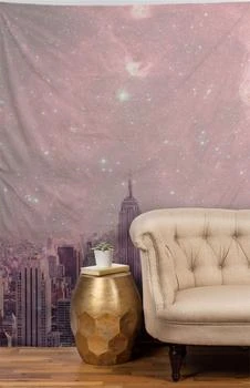 DENY Designs | Stardust Covering New York Tapestry,商家PacSun,价格¥400