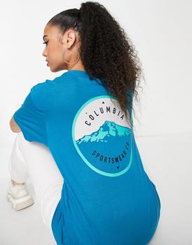 Columbia | Columbia Tillamook Way II back print t-shirt in green  Exclusive at ASOS商品图片,