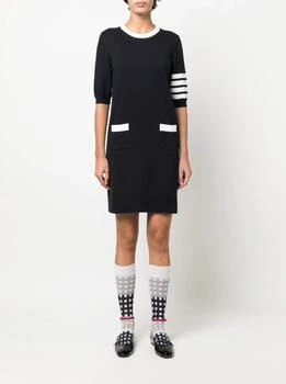 推荐THOM BROWNE Women Hector Outline With Pointelle Intarsia Short Sleeve Mini Dress In Cotton W/ 4 Bar Stripe商品
