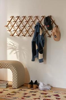商品Urban Outfitters | Kamal Folding Multi-Hook,商家Urban Outfitters,价格¥449图片