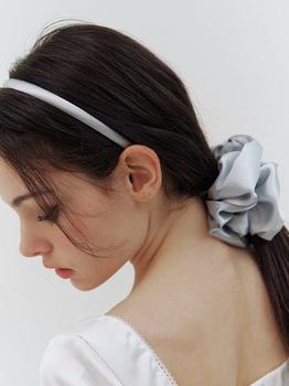 商品KINDABABY | [Set] Light Blue Gray Silky Scrunchie, Hair Band,商家W Concept,价格¥415图片
