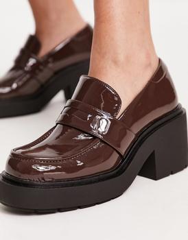 推荐Monki loafer with mid chunky heel in brown商品