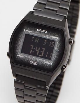 商品Casio vintage digital bracelet watch in black图片