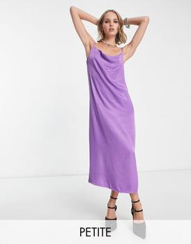 商品Only Petite cowl neck satin slip maxi dress in purple,商家ASOS,价格¥233图片