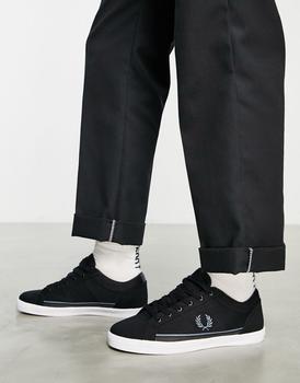 推荐Fred Perry twill lace up plimsoll in black商品