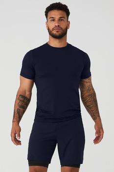商品Alo | Conquer Reform Crewneck Short Sleeve - Navy,商家Alo yoga,价格¥493图片