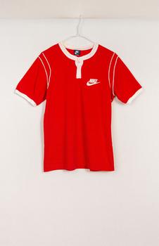推荐Upcycled Nike '70s T-Shirt商品
