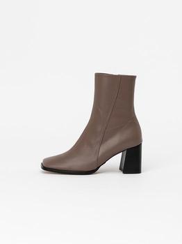 商品CHAUSSURE LAPIN | Sanita Boots in Cocoa Calf,商家W Concept,价格¥2633图片