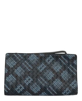 商品Bottega Veneta | Dot Printed Woven Leather Wristlet,商家Maison Beyond,价格¥2136图片