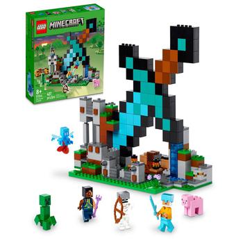 商品Minecraft The Sword Outpost 21244 Building Toy Set, 427 Pieces图片