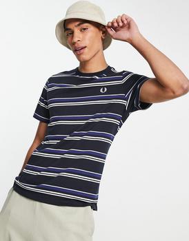 推荐Fred Perry fine stripe t-shirt in navy商品