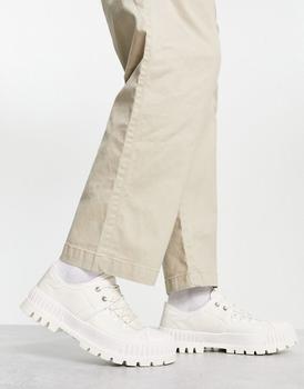 商品RAINS | Rains x Palladium Pallashock HKR low boots in off white,商家ASOS,价格¥1028图片