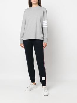 推荐THOM BROWNE WOMEN LONG SLEEVE OVERSIZED TEE IN MED WEIGHT JERSEY W/ ENGINEERED 4 BAR商品