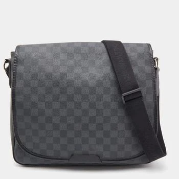 推荐Louis Vuitton Damier Graphite Canvas District MM Bag商品