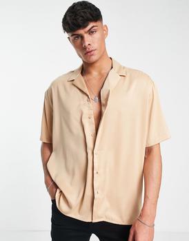 推荐New Look oversized short sleeve satin shirt in caramel商品