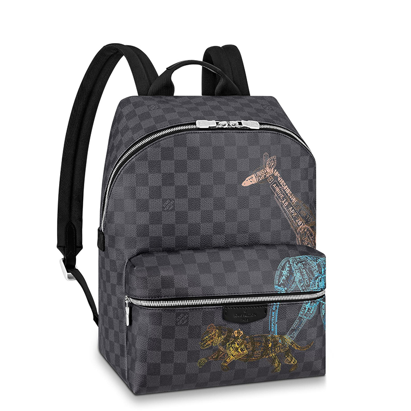 lv新款, Louis Vuitton | 预售10天 Louis Vuitton/路易威登 22春夏新款DISCOVERY系列 男士石墨色方格棋盘帆布牛皮革饰边银扣彩色动物印花双肩背包N45275商品图片 7.4折, 包邮包税