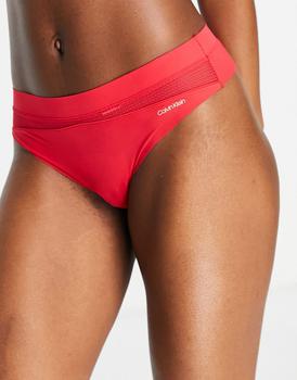 推荐Calvin Klein thong in red gala商品