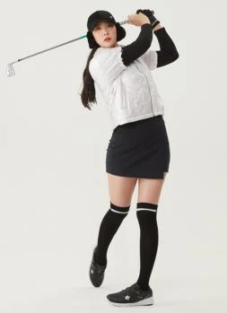 DESCENTE | 高球系列女性半身H型绒面包裙展现优雅风范 DO42WFSKO2-CHAG,商家Brilliant Fashion,价格¥922