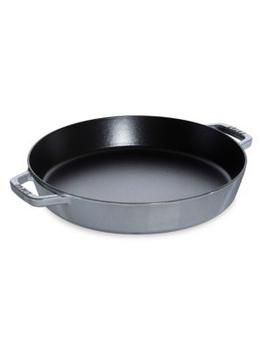 商品Staub | 5 Quart Cast Iron Fry Pan,商家Saks OFF 5TH,价格¥2061图片
