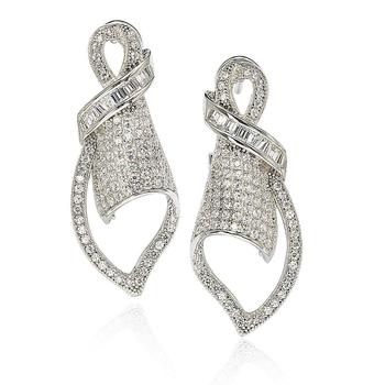 Suzy Levian | Suzy Levian Cubic Zirconia Sterling Silver Art Deco Pave Earrings商品图片,