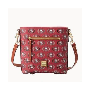Dooney & Bourke | Women's San Francisco 49ers Signature Small Zip Crossbody Purse,商家Macy's,价格¥1682