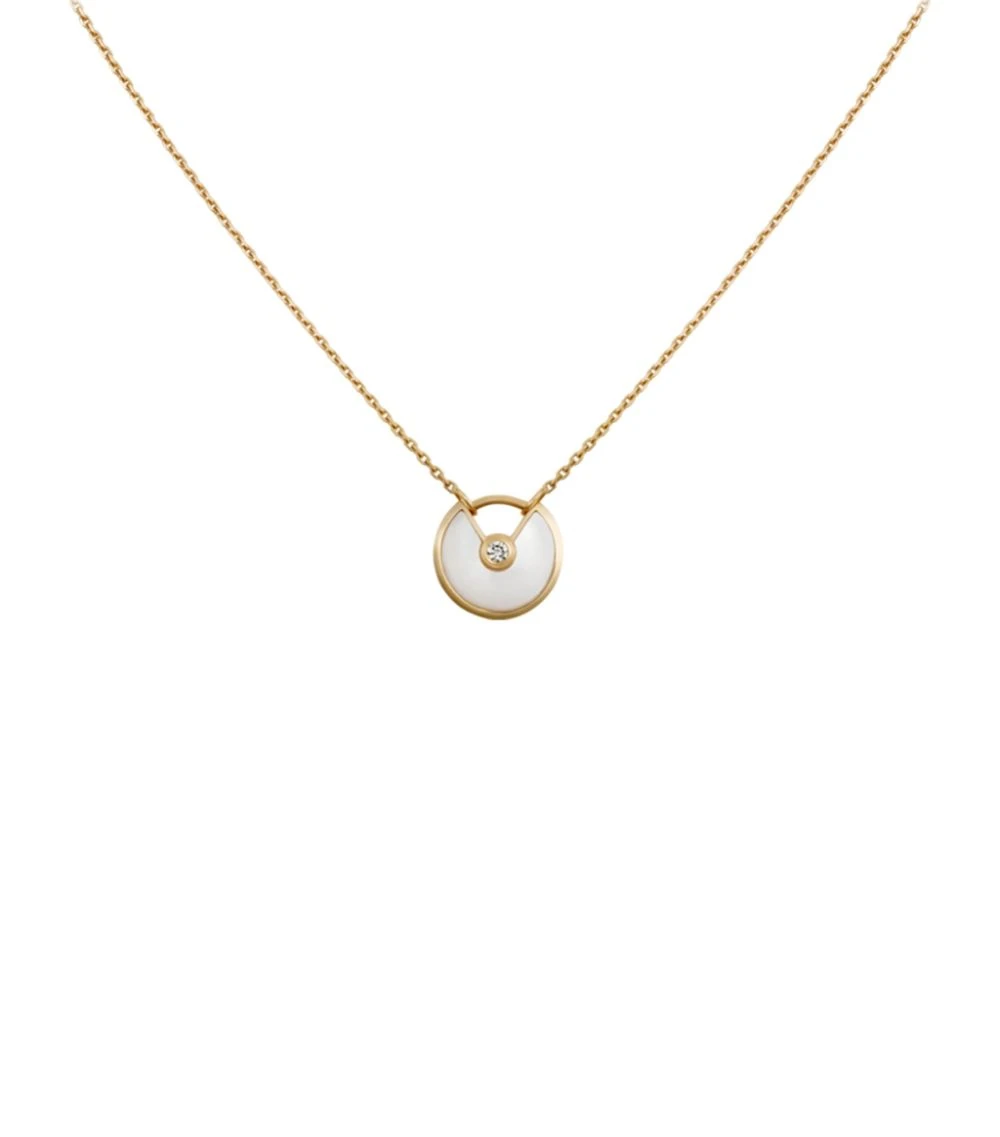 Cartier | Extra Small Yellow Gold and Mother-of-Pearl Amulette de Cartier Necklace(B3047100),商家别样头等仓,价格¥11596