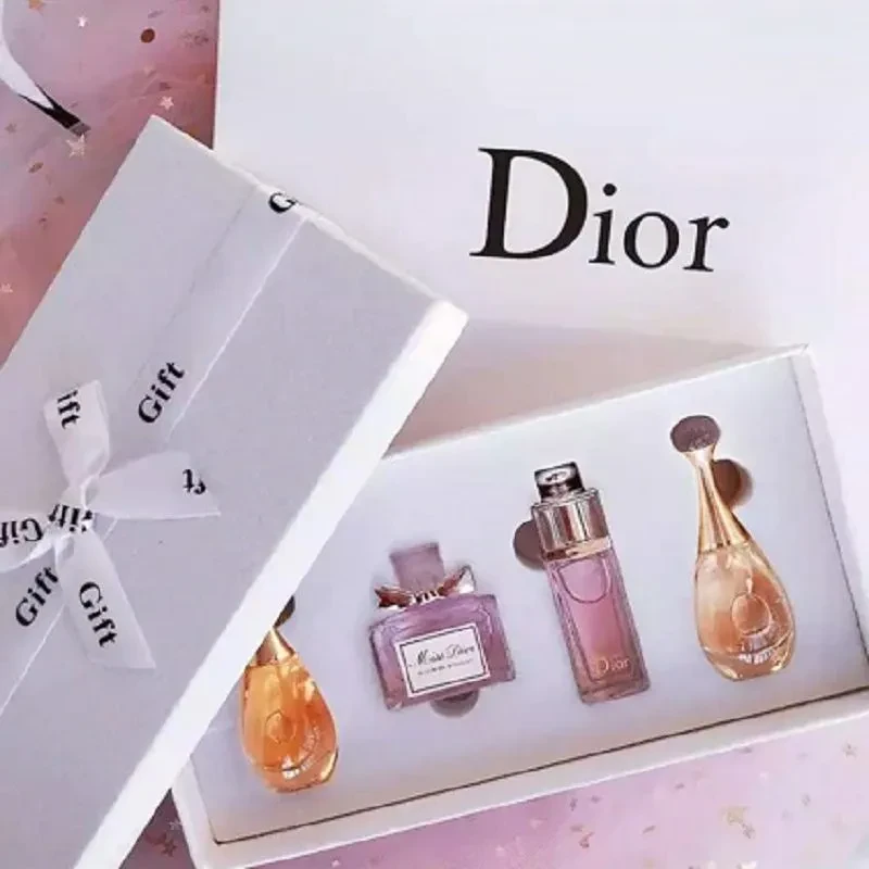 Dior | 香水Q版小样四件套礼盒 花样甜心+粉红魅惑+真我浓香/淡香 5ml*4 无喷头（白色礼盒）,商家别样头等仓,价格¥176