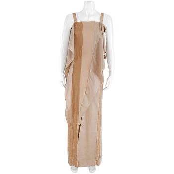 Burberry | Panelled Wool Silk And Velvet Gown With Feather Detail商品图片,7折, 满$275减$25, 满减