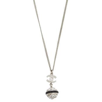 [二手商品] Chanel | Chanel CC Silver Tone Metal Crystal Ball Pendant Necklace商品图片,7.4折