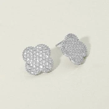 FASHNZFAB | 14K Gold Plated CZ Stone Paved Quatrefoil Stud Earrings - Rhodium,商家Premium Outlets,价格¥236