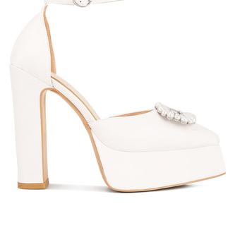 商品London Rag | Maeissa Pearls Brooch Detail Platform Block Heel Sandals,商家Verishop,价格¥390图片