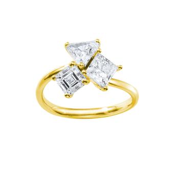 商品AME | Âme Trio 18K Yellow Gold, Lab-Grown Diamond 1.93ct. tw. Large Trilogy Ring Sz. 6.5,商家Premium Outlets,价格¥20929图片